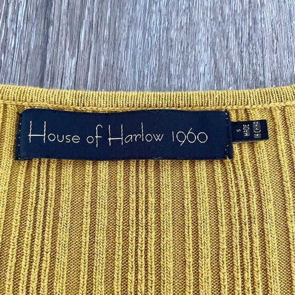 House of Harlow 1960 Marigold Bree Cardigan Sweater - Size: Small - Picture 4 of 10